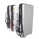 Stroj na stárnutí baterií